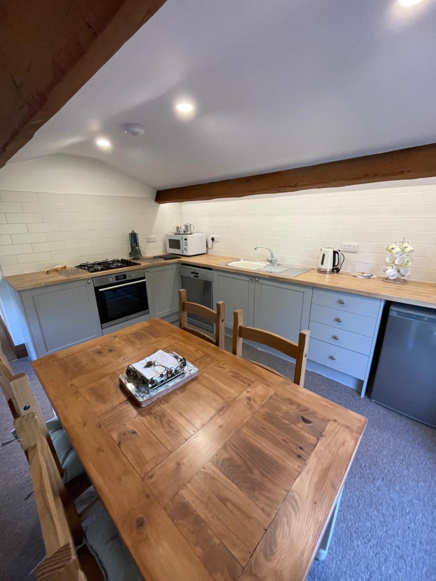 Pear Tree House 2 Bed Apartment Hartford  Exteriör bild